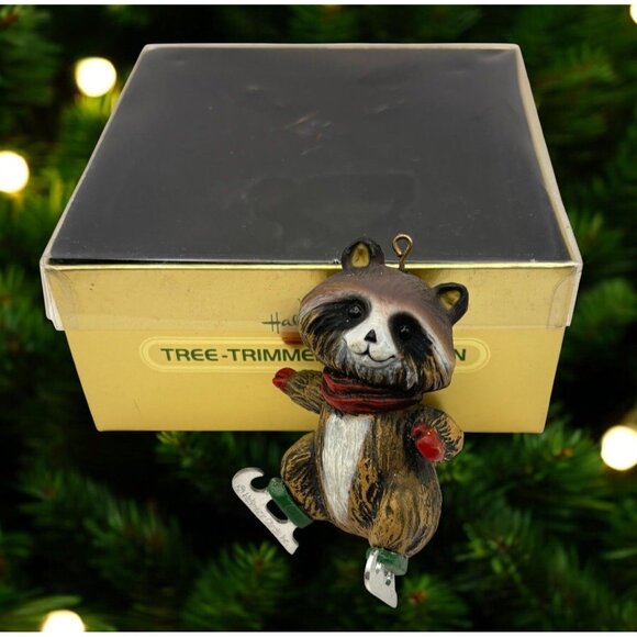 Vintage Hallmark Ice Skating Raccoon Christmas Ornament Tree Trimmer 1978 Skater - Picture 1 of 11